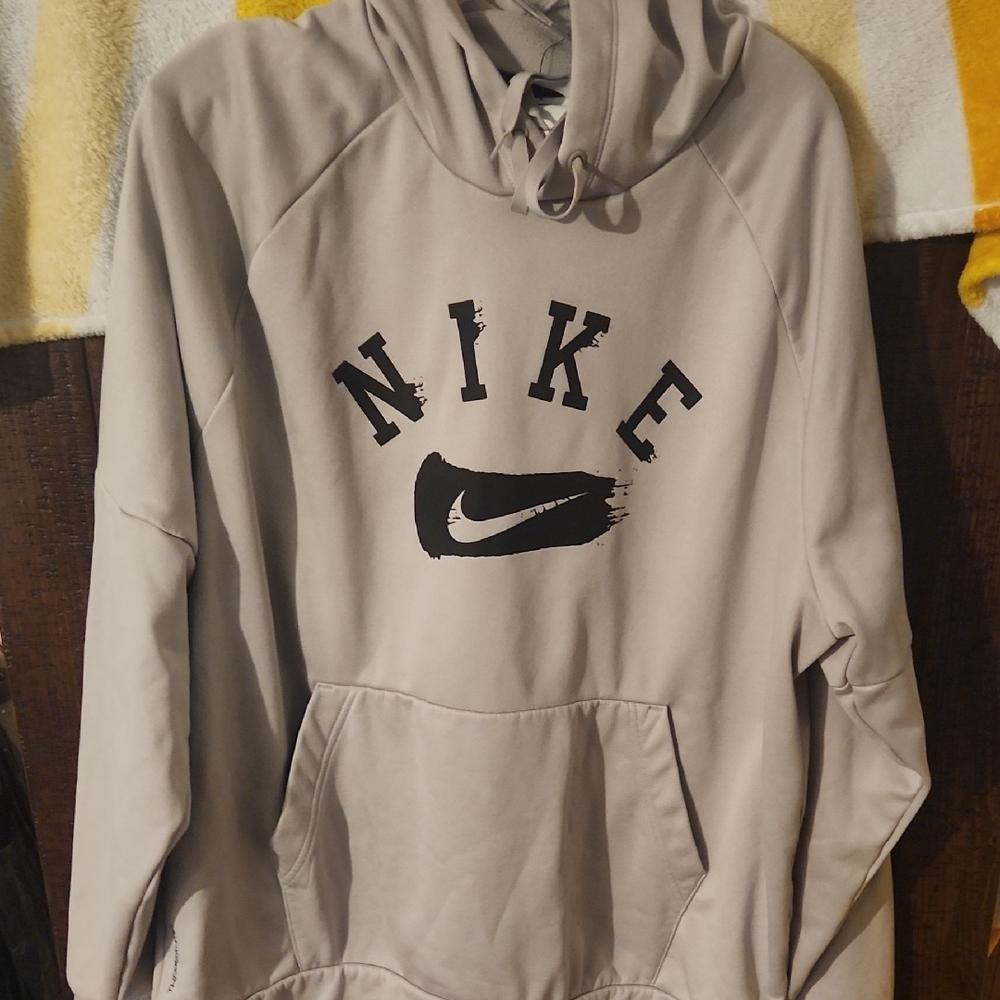 Nike Men's Light Tan Hoodie